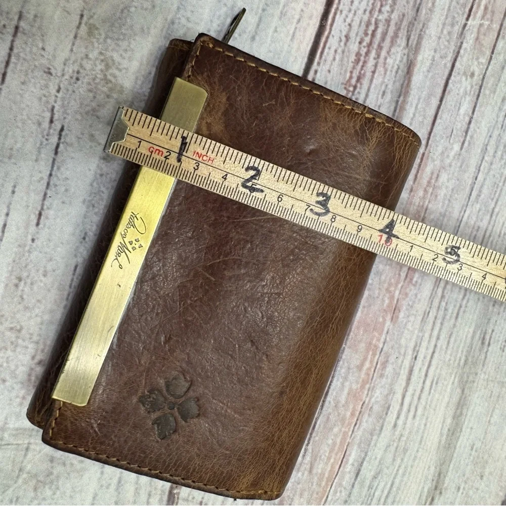 Patricia Nash Cametti TriFold Wallet Leather Rich Brown